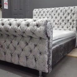 FIL Dicaprio Sleigh Crushed Velvet Bed