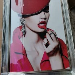 Furniture Imports LTD 3D Glitter Wall Art Lippy