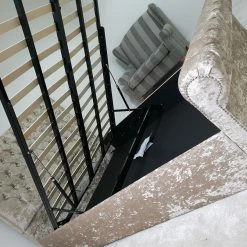 FIL BED COLLECTION Sleigh Ottoman Gaslift Chesterfield Crushed Velvet Storage Bed