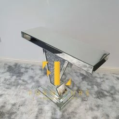ASR INTERIOR Crushed Diamond V Console Table