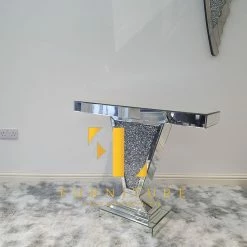 ASR INTERIOR Crushed Diamond V Console Table