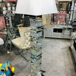 FIL Crushed Diamond Layers Floor Lamp LAMPS