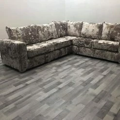 Velvetsofa Charles Exclusive Lustro Range